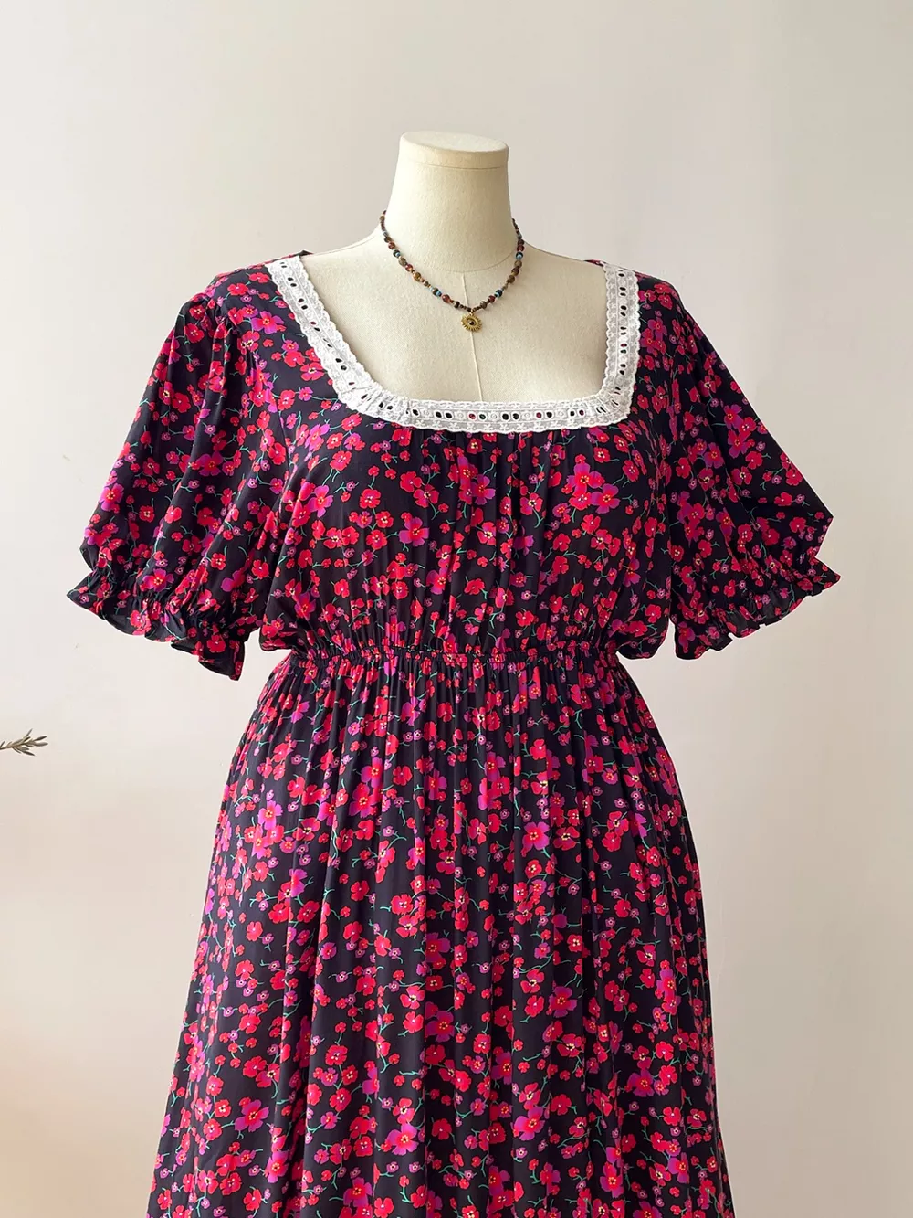 Plus Size Floral Square Neck Short Sleeve Dress, image 4