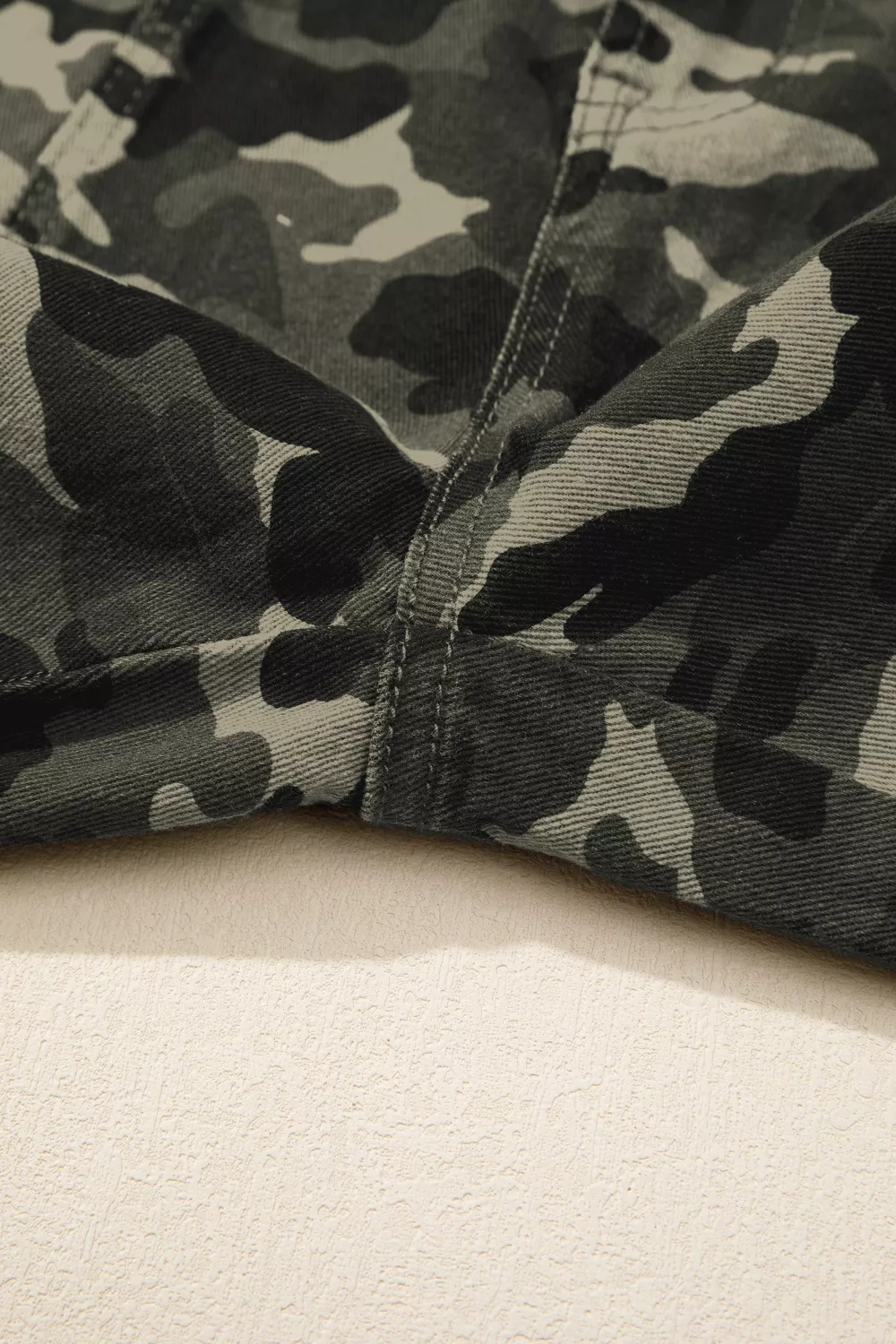 Camouflage Print Multi Pocketed Womens Denim Pants, image 9