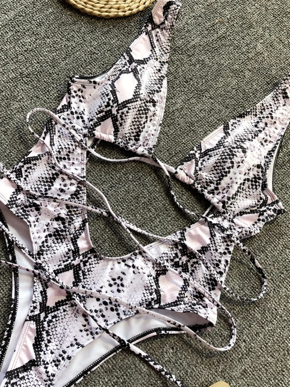 Lace-Up Backless Plunge One-Piece Swimwear, image 5