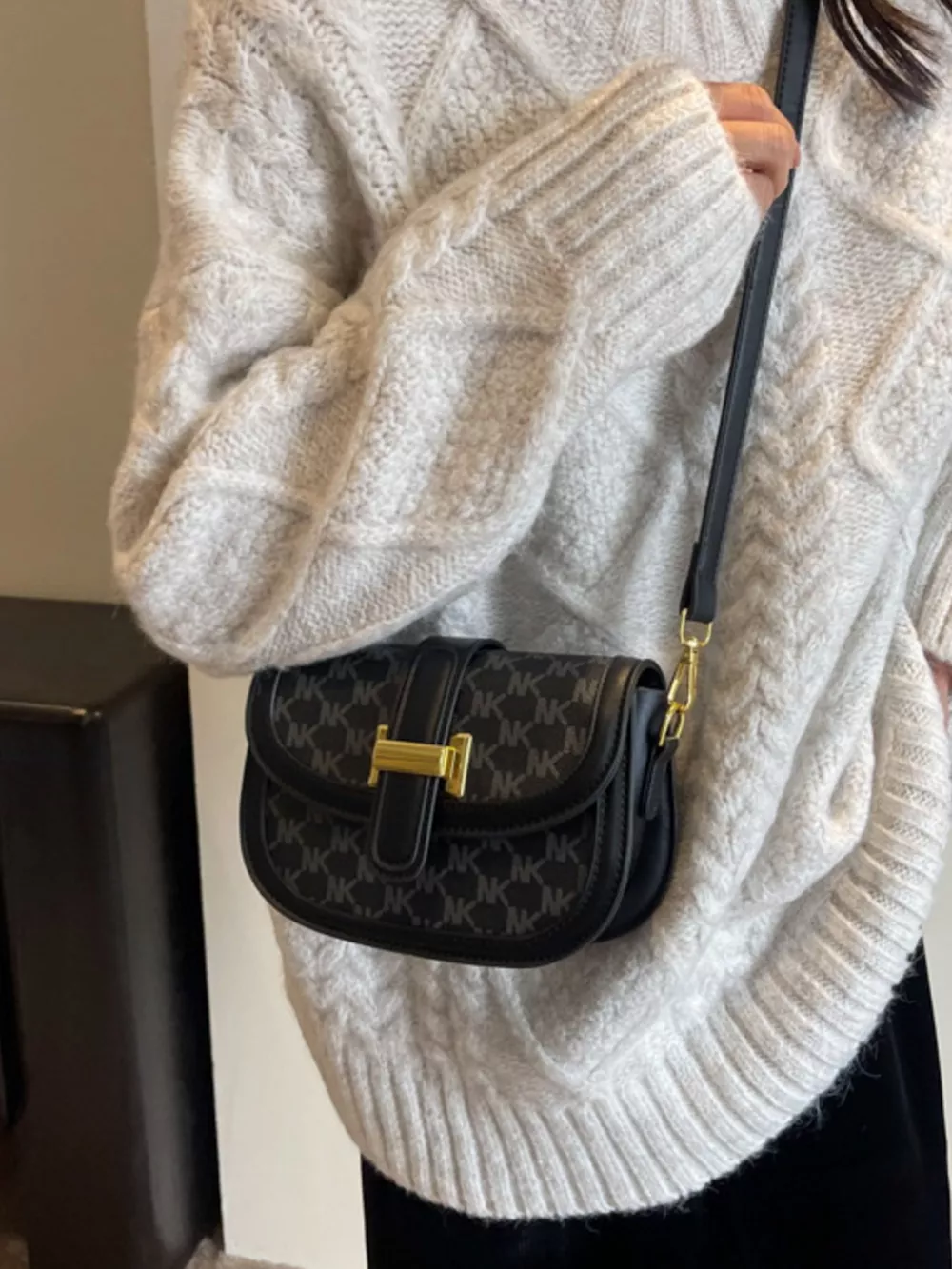 Patterned Flap Crossbody Bag, image 8
