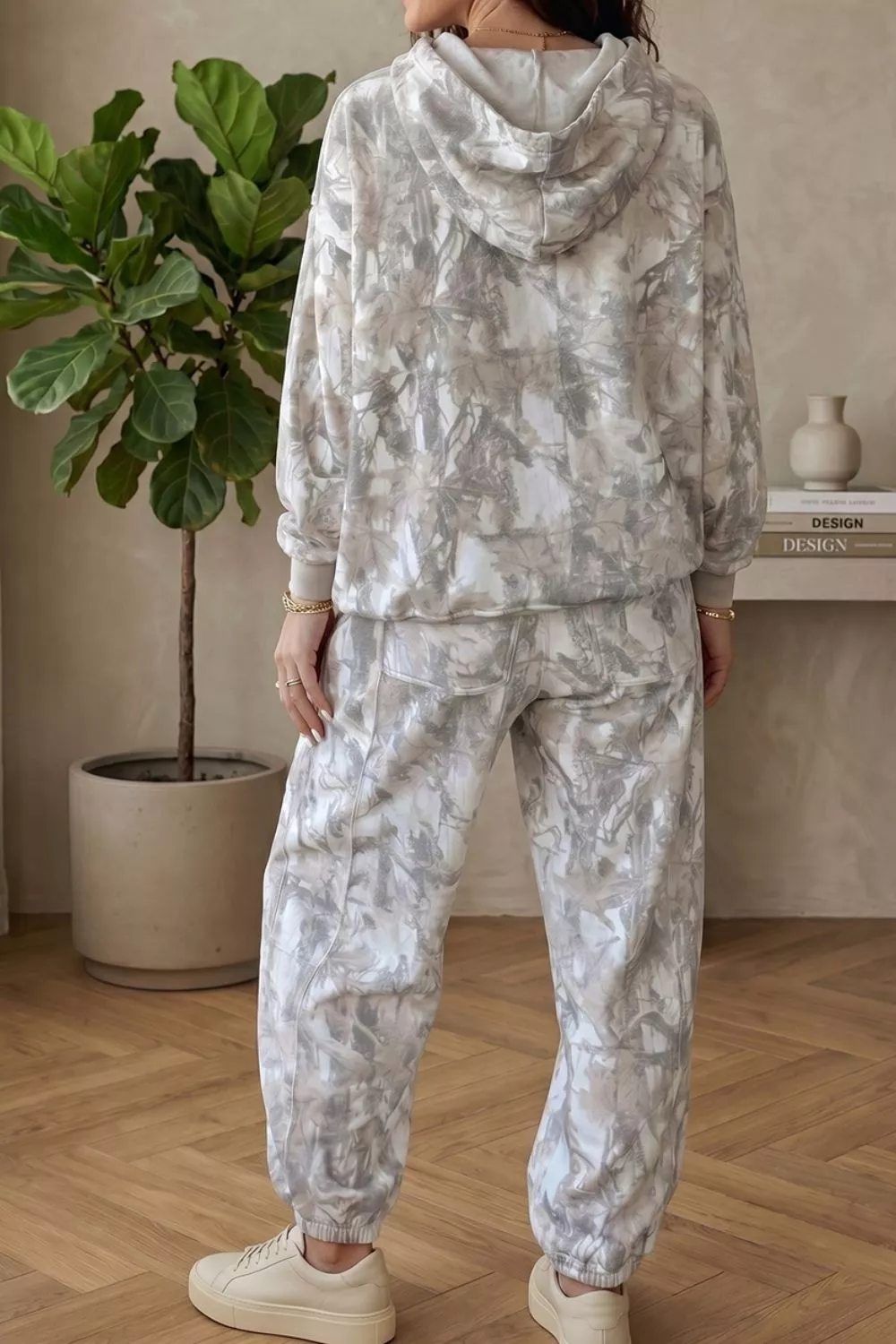 Multicolour Abstract Print Long Sleeve Elastic Waist Pant Set, image 7