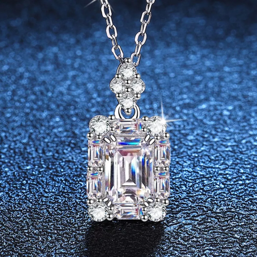 1 Carat 925 Sterling Silver Moissanite Pendant Necklace, image 5