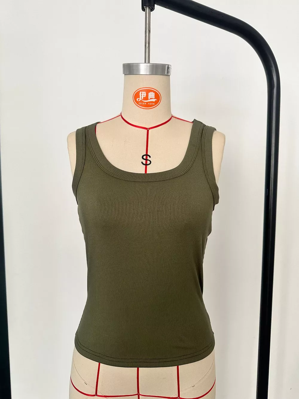 Ribbed Knit Slim Fit Tank, image 8