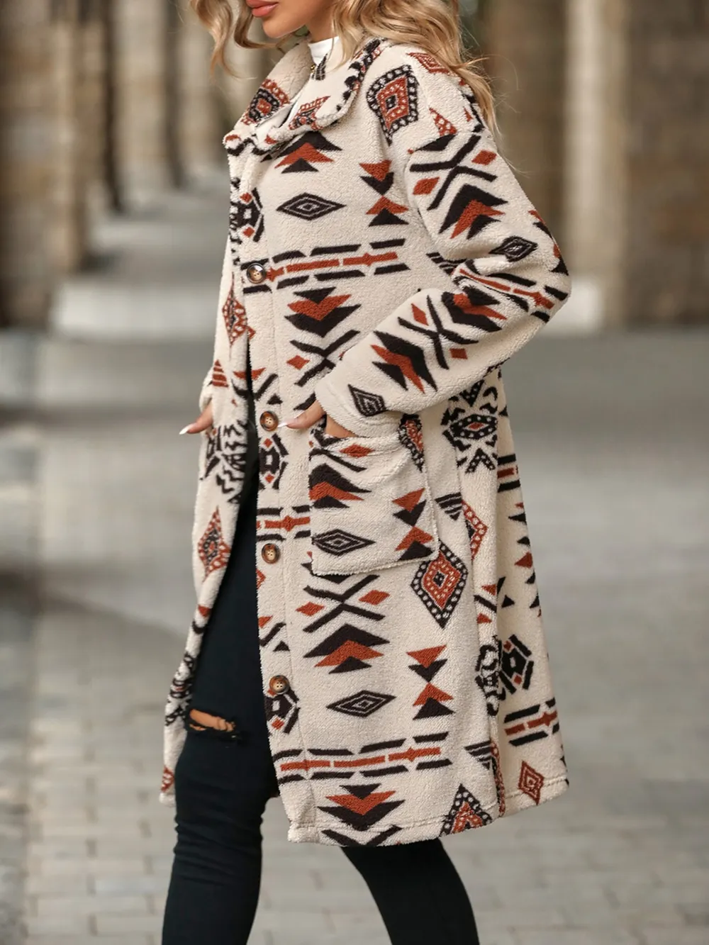 Geometric Pocketed Dropped Shoulder Coat, image 4