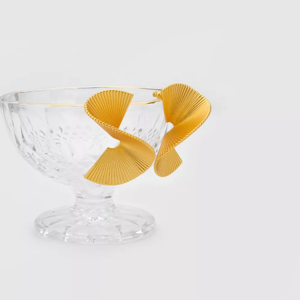 18K Gold-Plated Copper Fan-Shaped Earrings, image 5