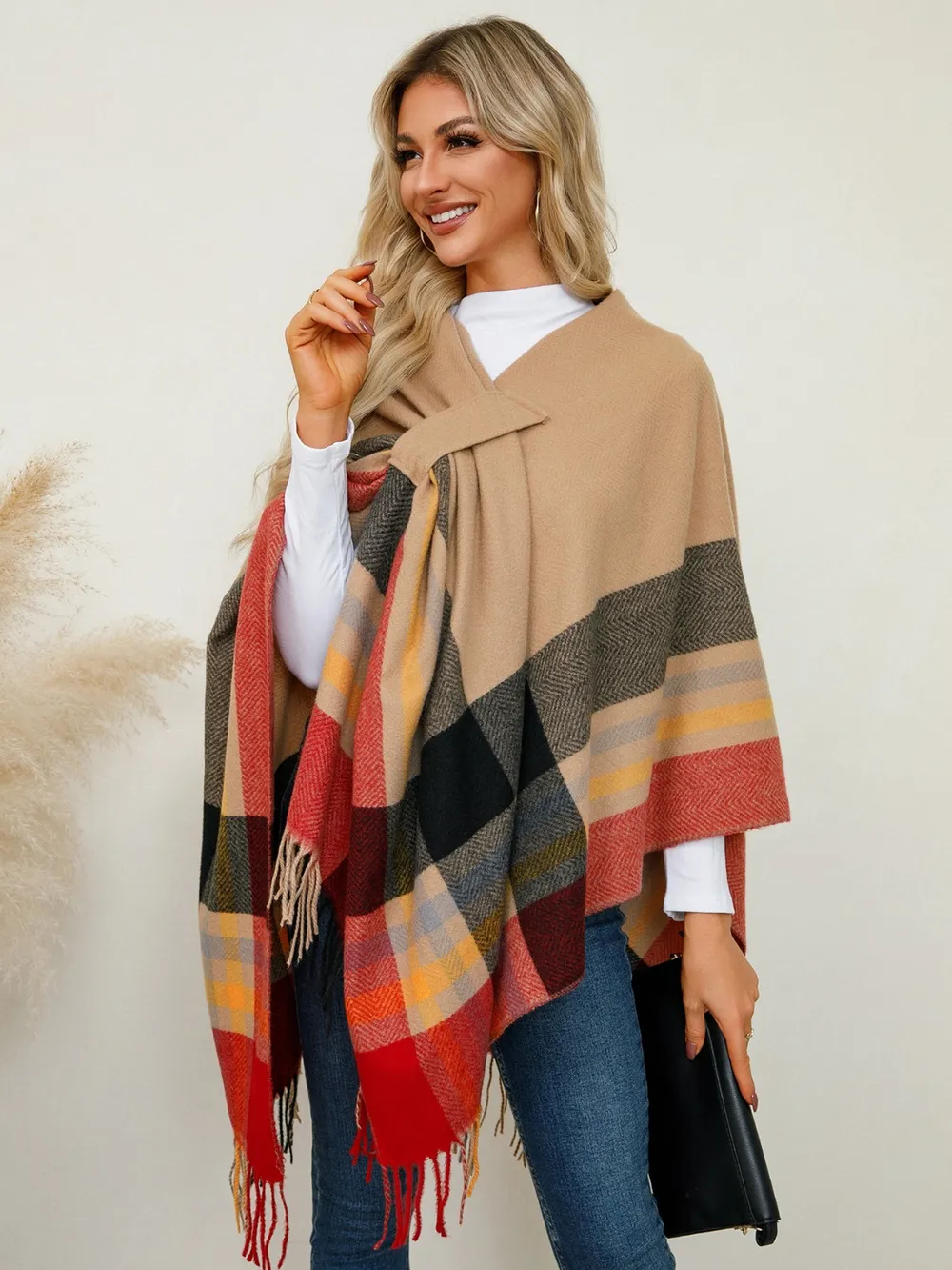 Fringe Contrast Plaid Poncho, image 4