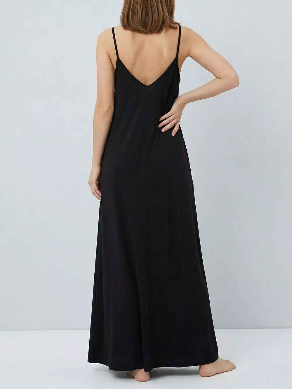 Sleeveless V-Neck Maxi Dress with Pockets, image 3