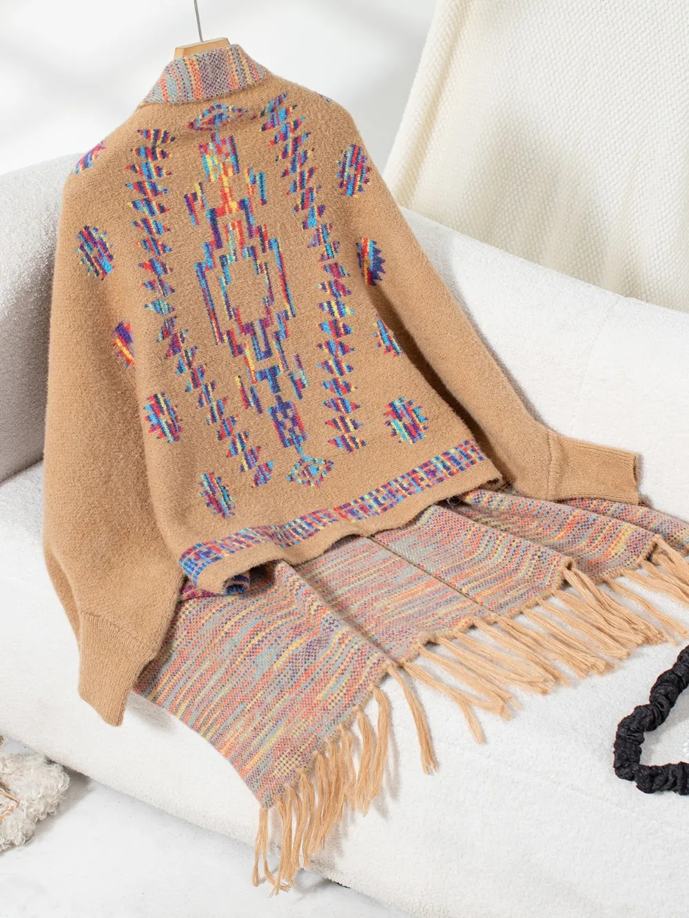Fringe Geometric Open Front Long Sleeve Cape, image 10