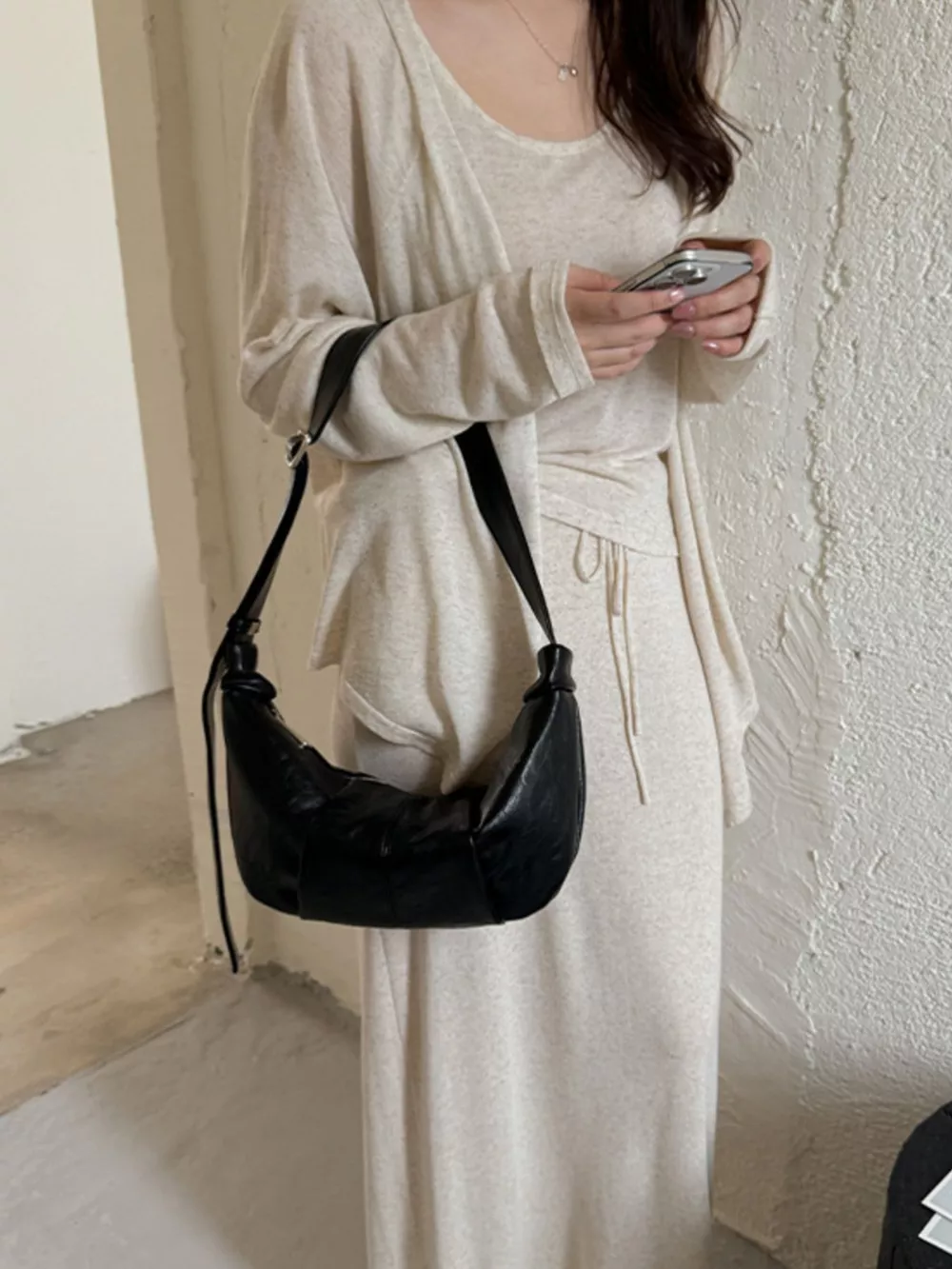 Croissant Leather Shoulder Bag, image 3
