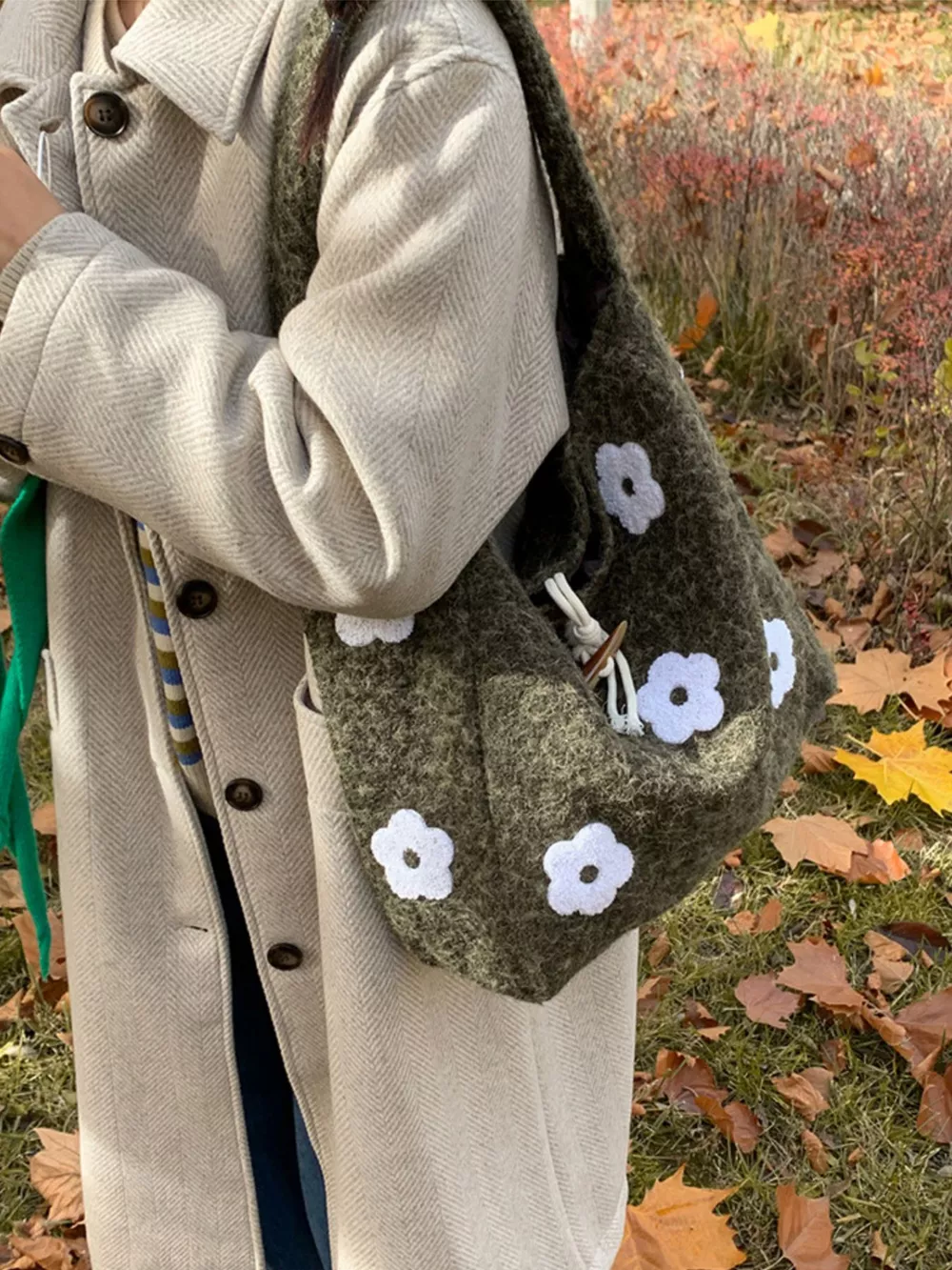 Floral Applique Handbag, image 3