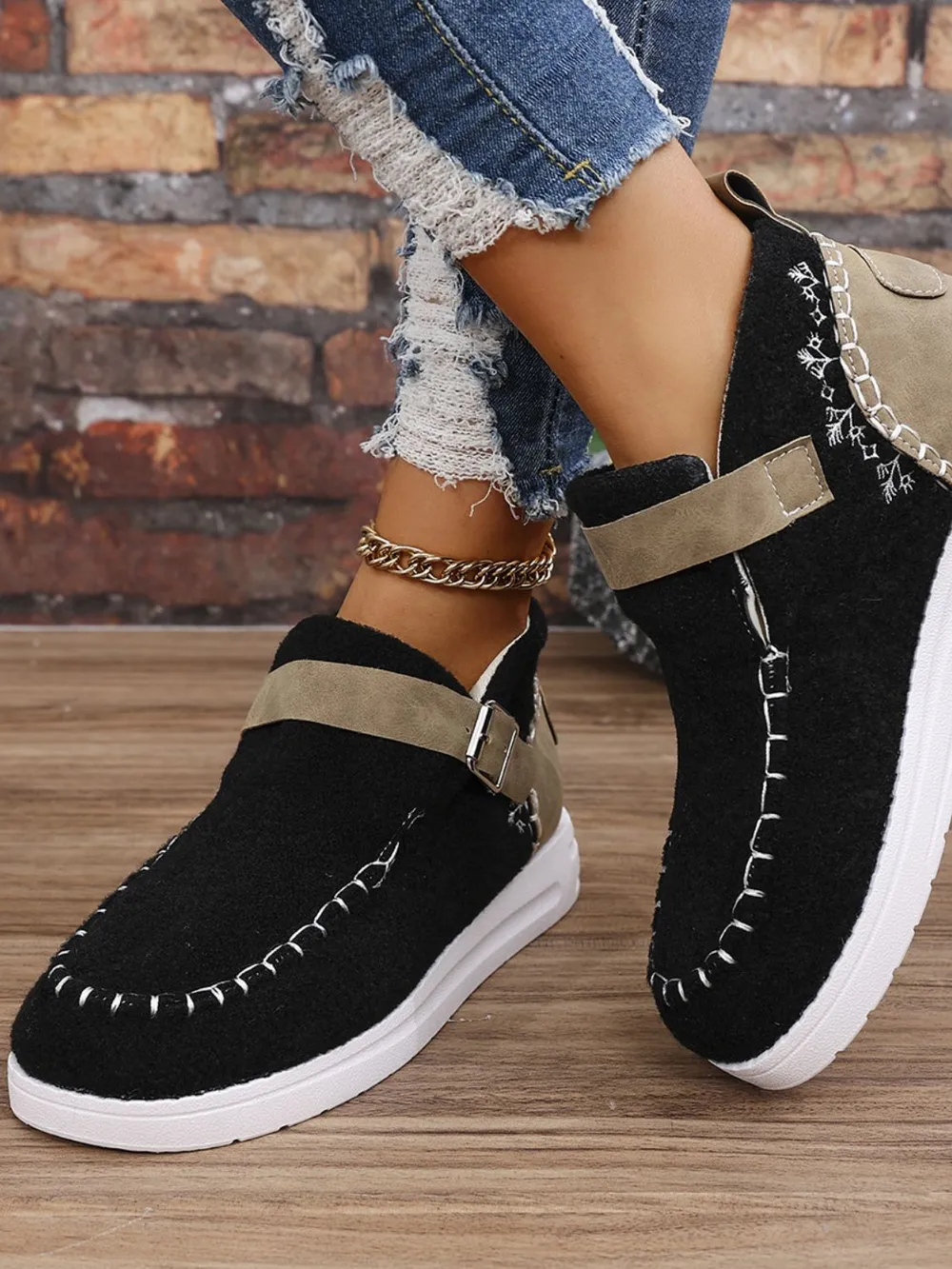 Contrast Round Toe Buckle Sneakers, image 6