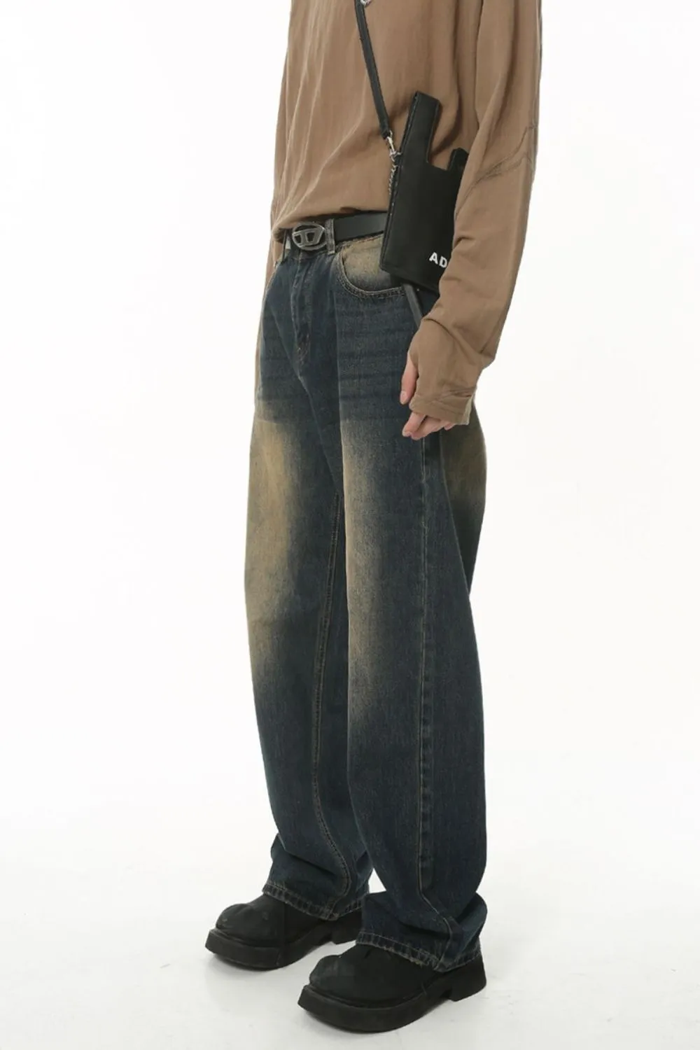 Mid Rise Jeans with Pockets, image 3
