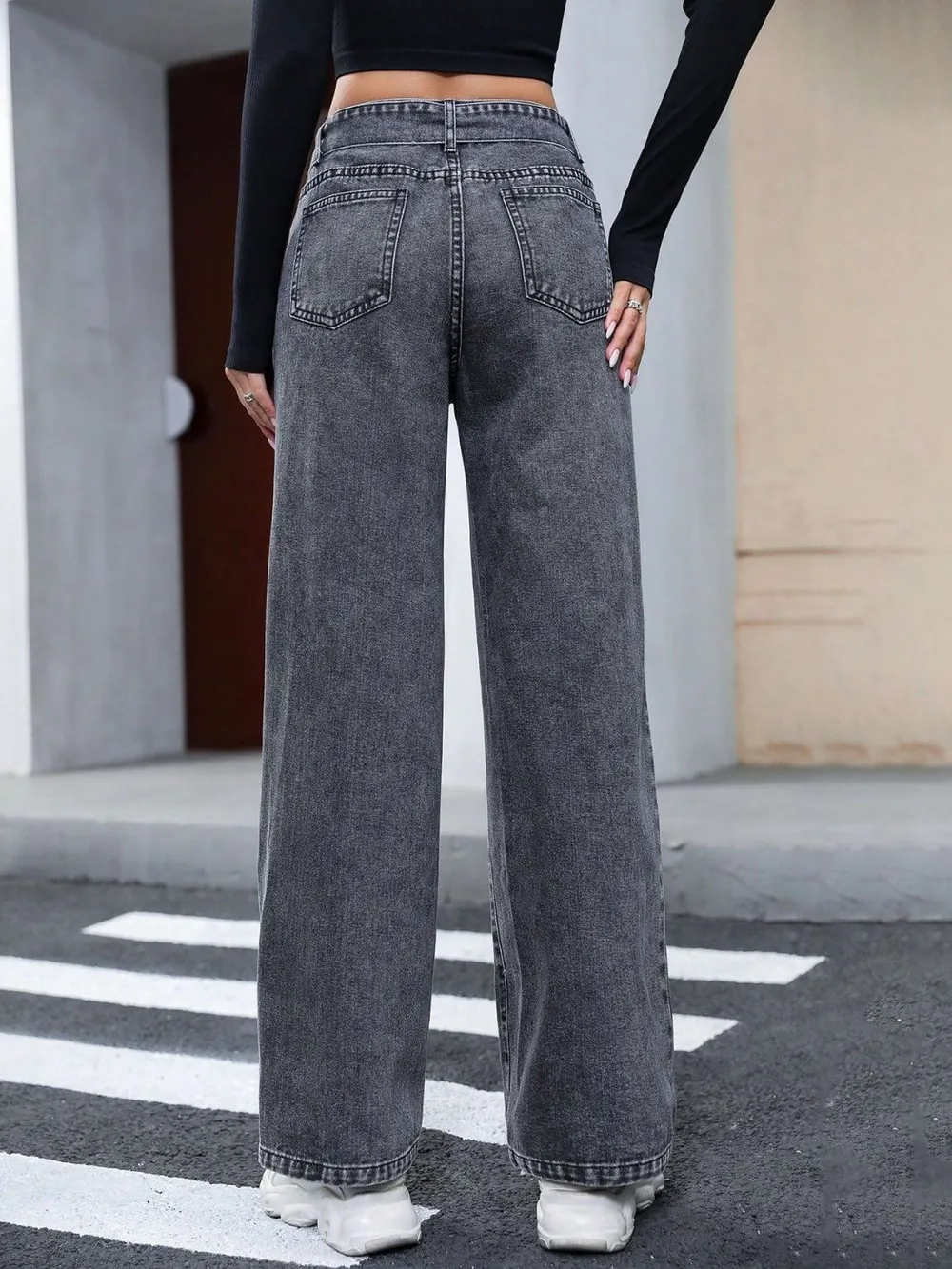 Tied Straight Leg Jeans with Pockets, image 2