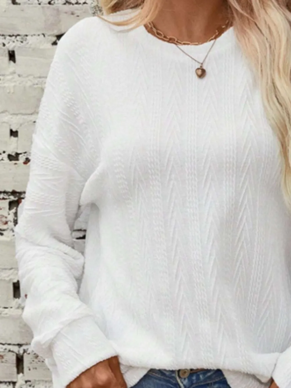Textured Round Neck Long Sleeve T-Shirt, image 3
