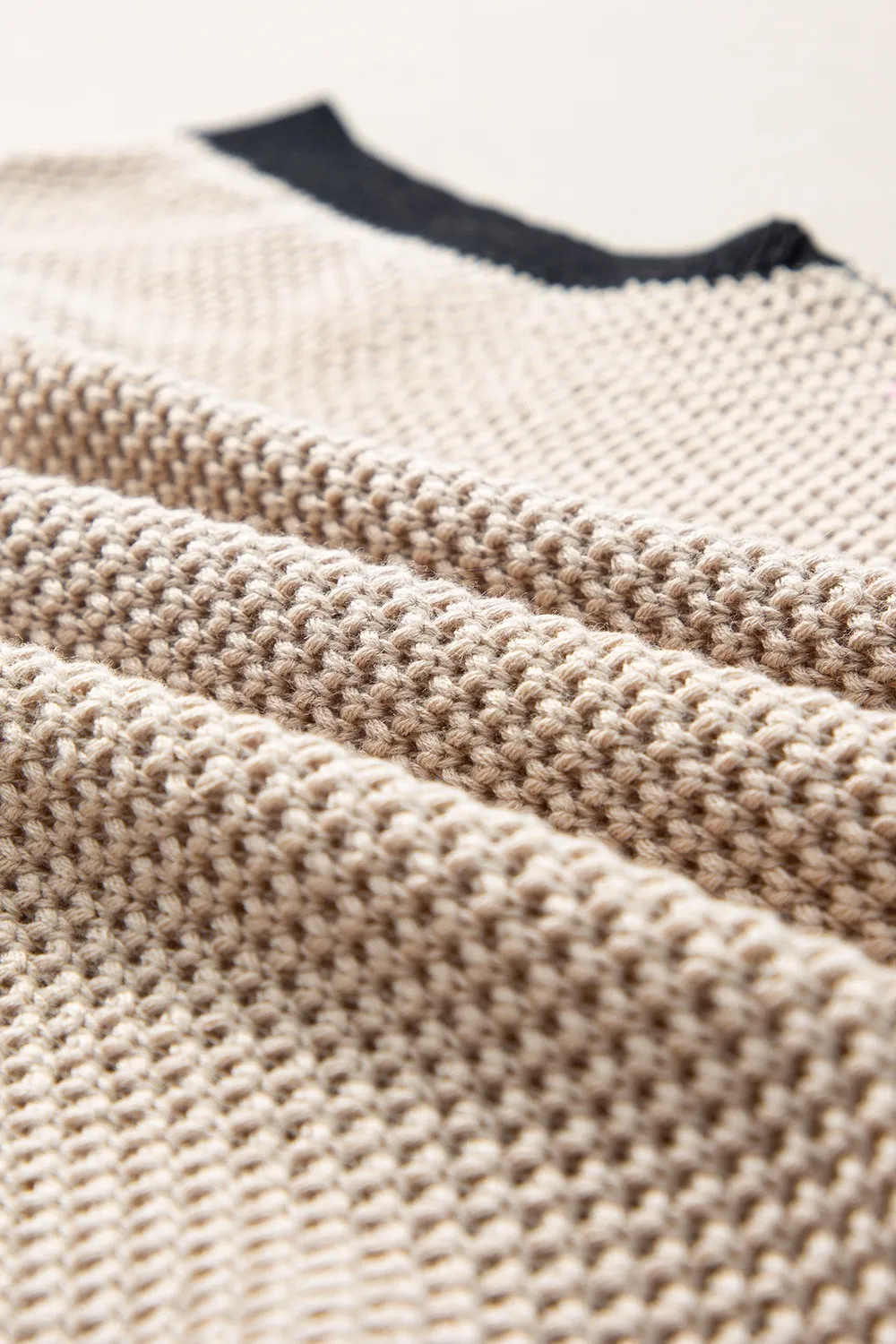 Textured Knit Sweater with Contrast Trim Details, image 5