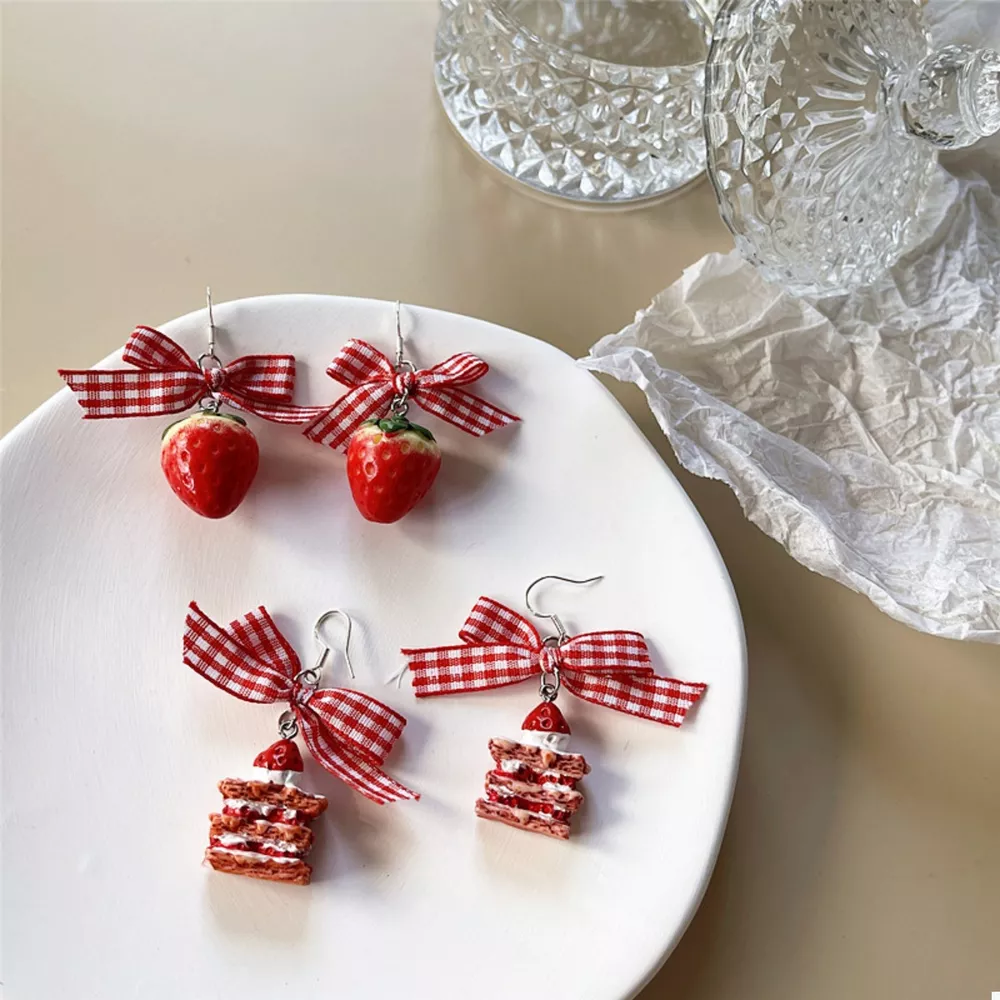Strawberry Dangle Earrings, image 3
