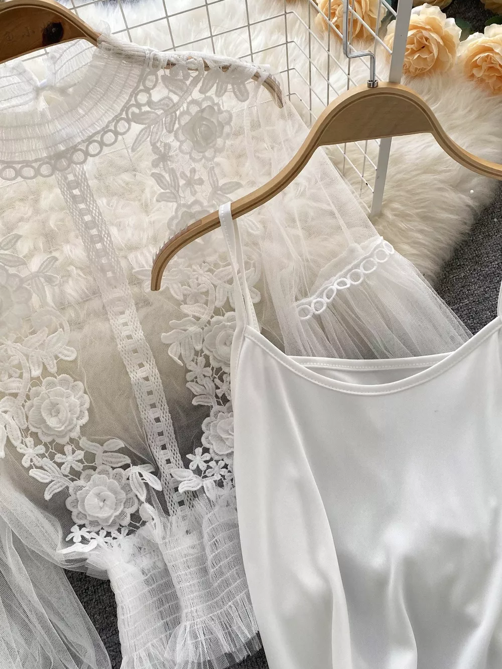 Floral Lace Blouse & Cami Set, image 5