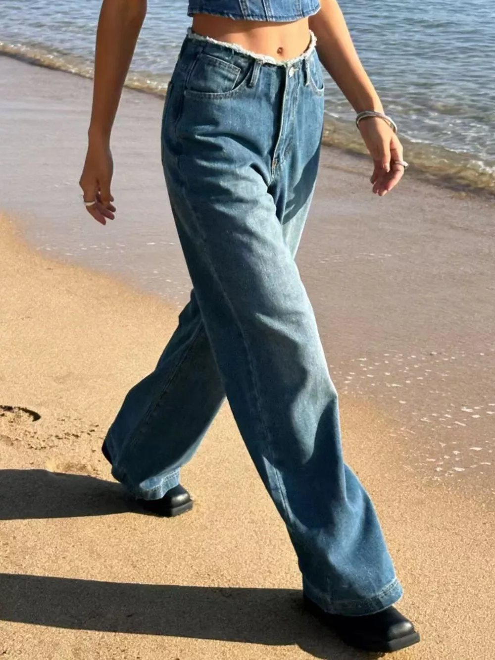 Frayed Hem Wide Leg Jeans, image 3