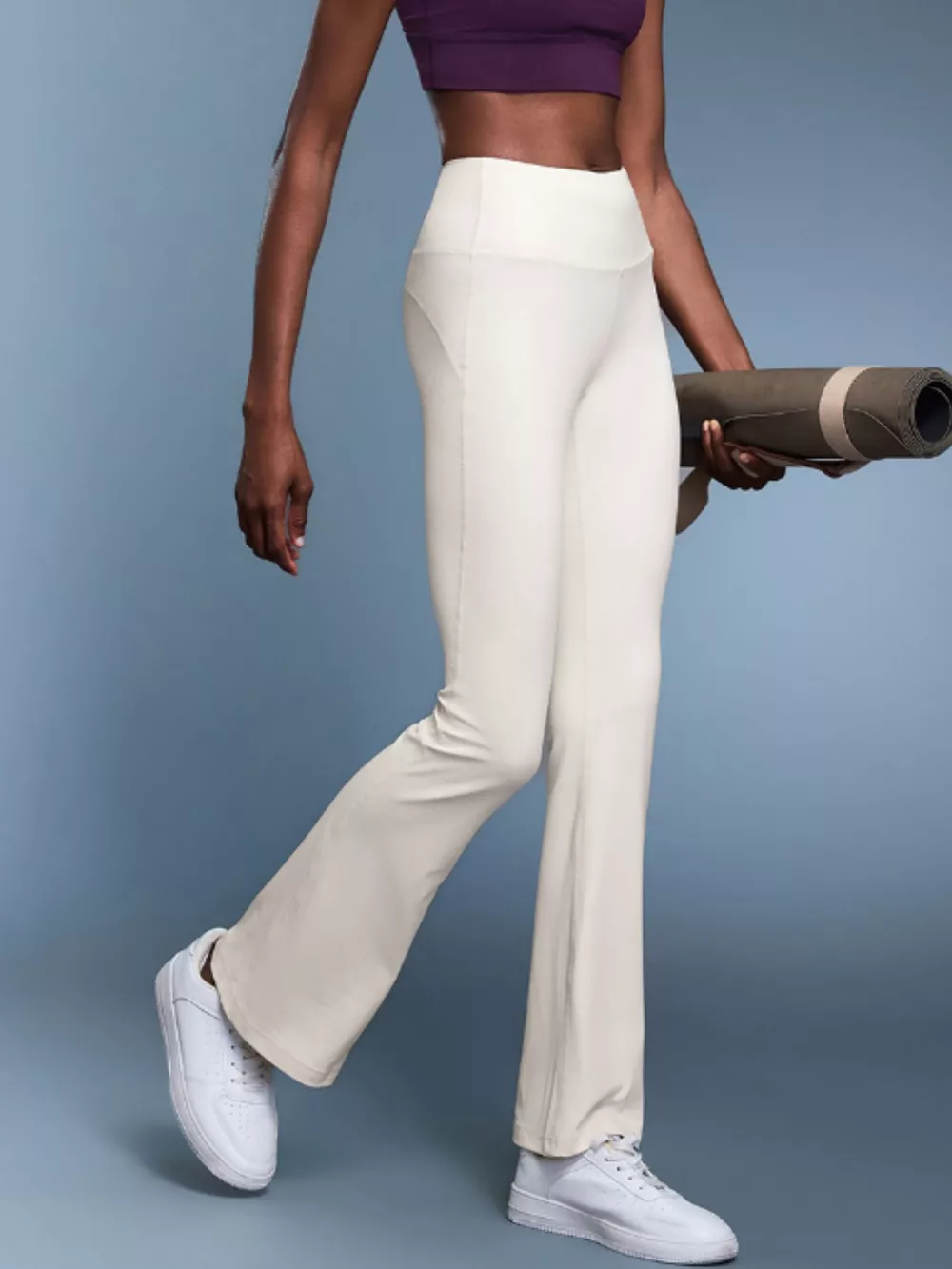 High-Waisted Flare Active Pants, image 7