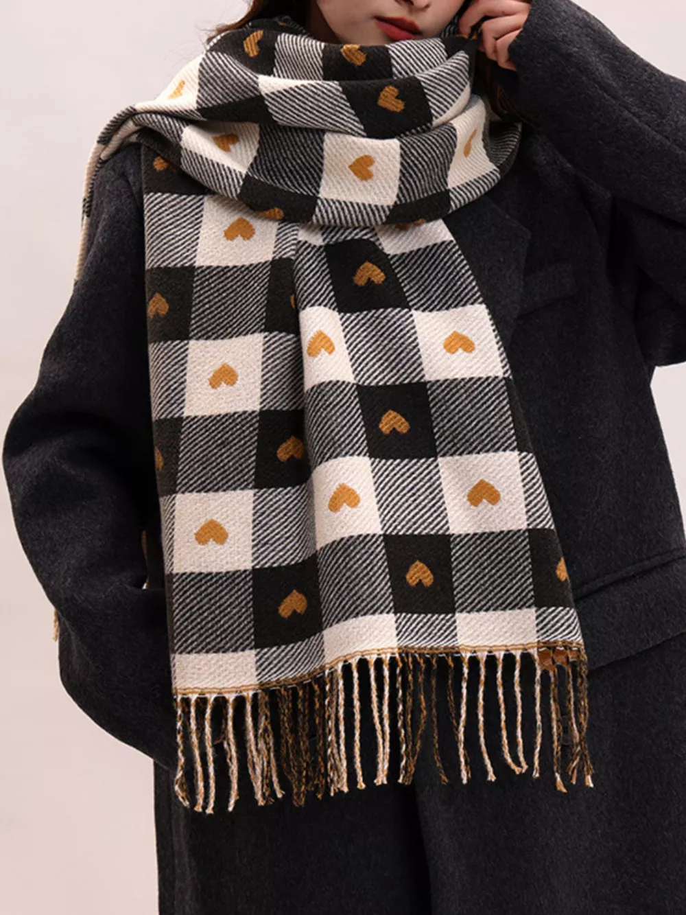 Heart Pattern Plaid Tassel Scarf, image 3