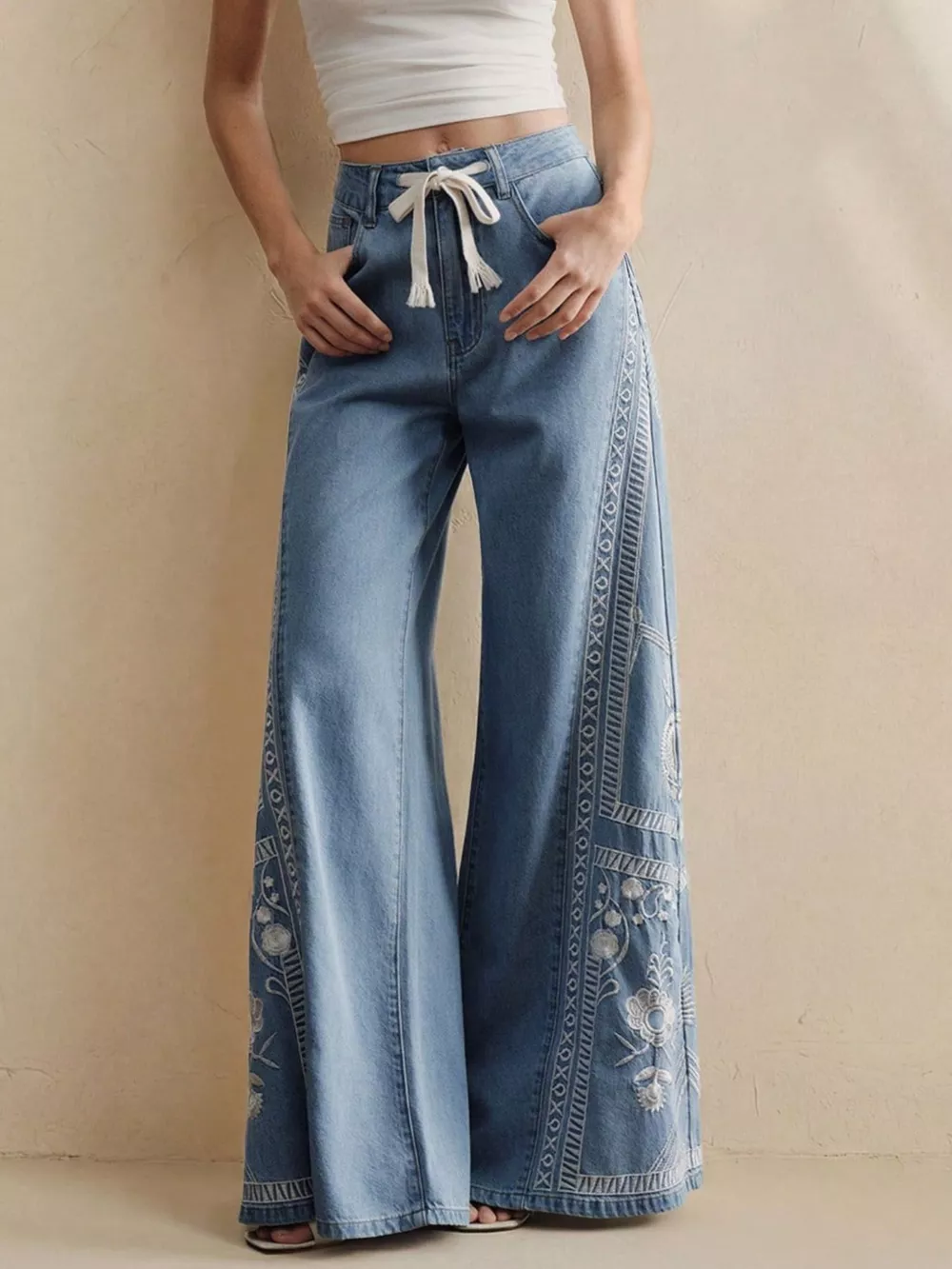 Embroidered Wide-Leg Drawstring Jeans, image 4