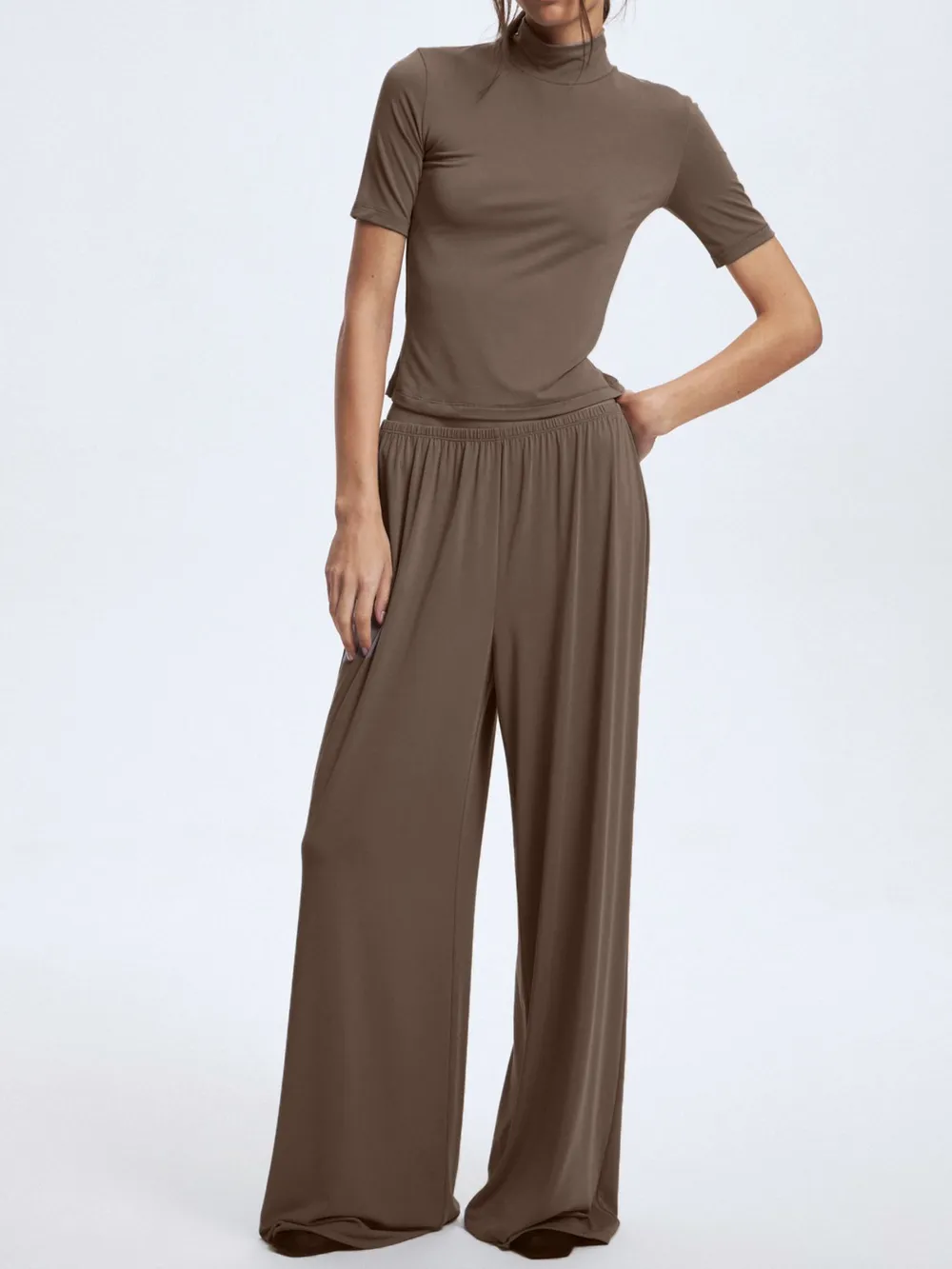Mock Neck Short Sleeve Top and Pants Set, image 9