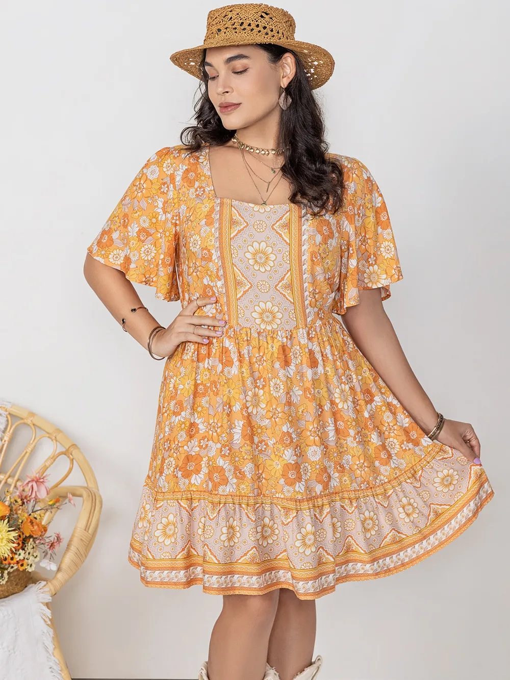 Plus Size Printed Square Neck Short Sleeve Dress, image 3