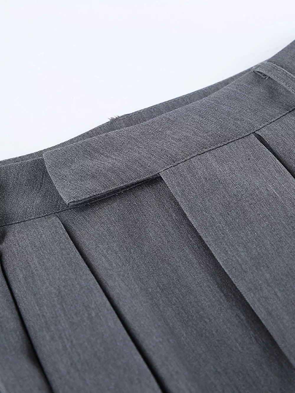 High-Waisted Wide-Leg Pleated Pants, image 15