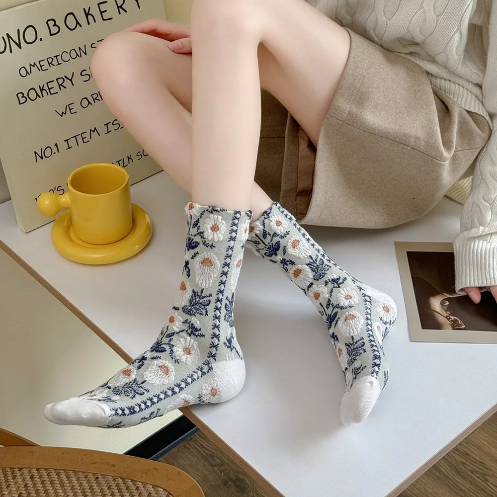 Vintage Jacquard Crew Socks, image 14