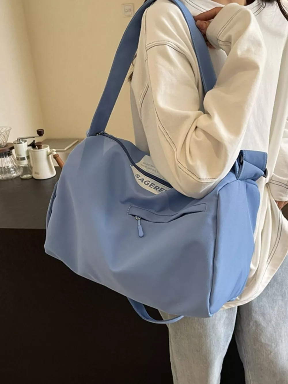 Lightweight Duffel Travel Bag with Adjustable Strap, image 8
