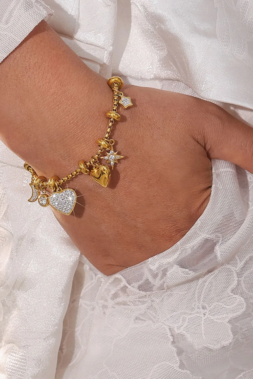 Titanium Steel Inland Zircon Heart Charm Bracelet, image 3