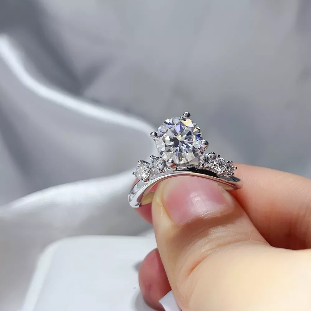 2 Carat 925 Sterling Silver Moissanite Ring, image 3