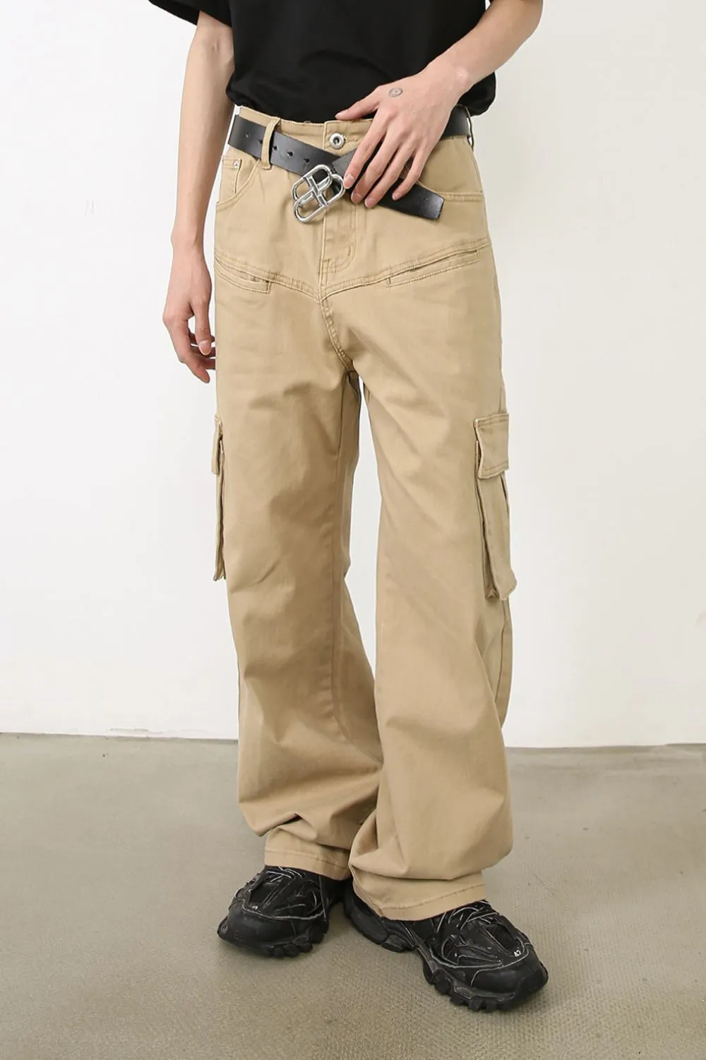 Men's Baggy Jeans with Cargo Pockets