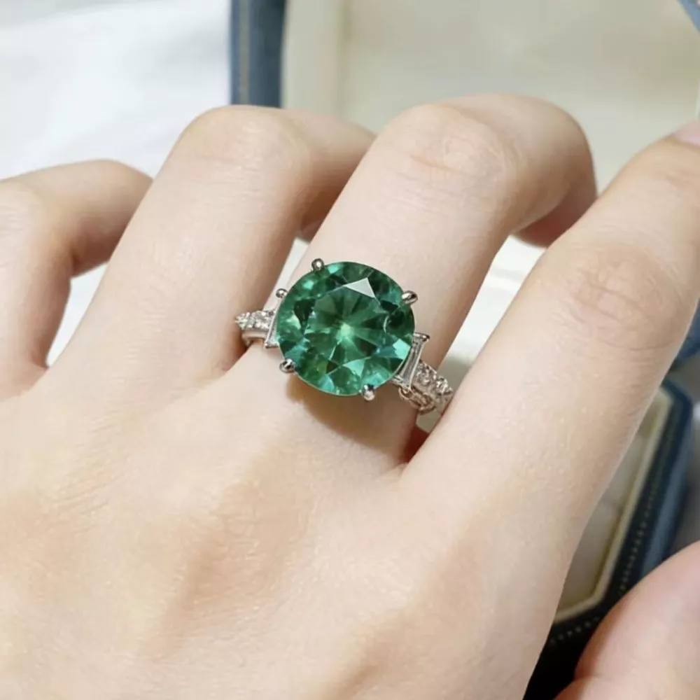 8 Carat Moissanite 925 Sterling Silver Ring, image 2