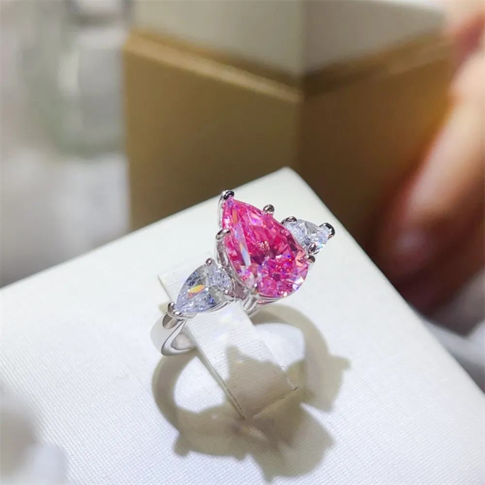 2 Carat 925 Sterling Silver Moissanite Ring, image 4