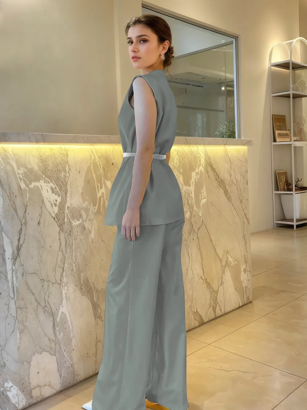 Sleeveless Top and Pants Set, image 3