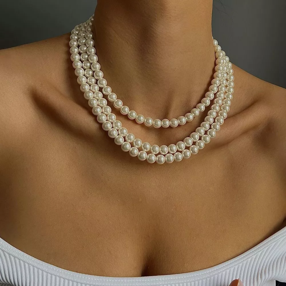 Three-Layered Pearl Necklace, image 3