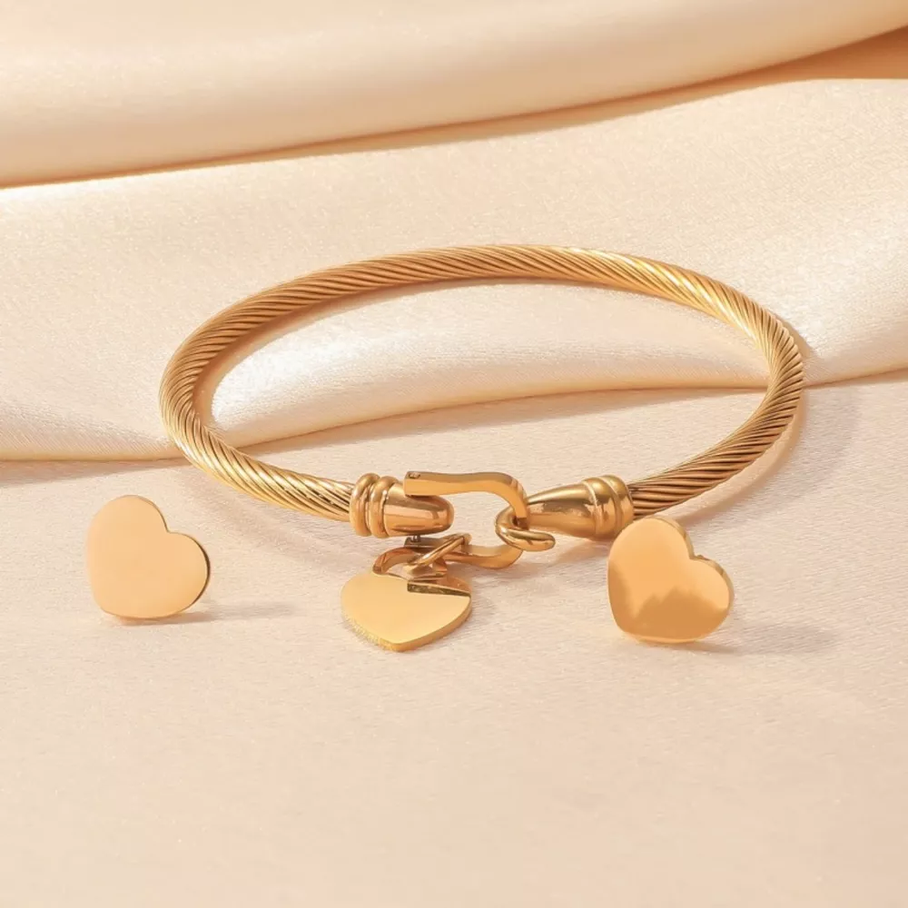 18K Gold-Plated Heart Earrings and Bracelet Jewelry Set, image 3