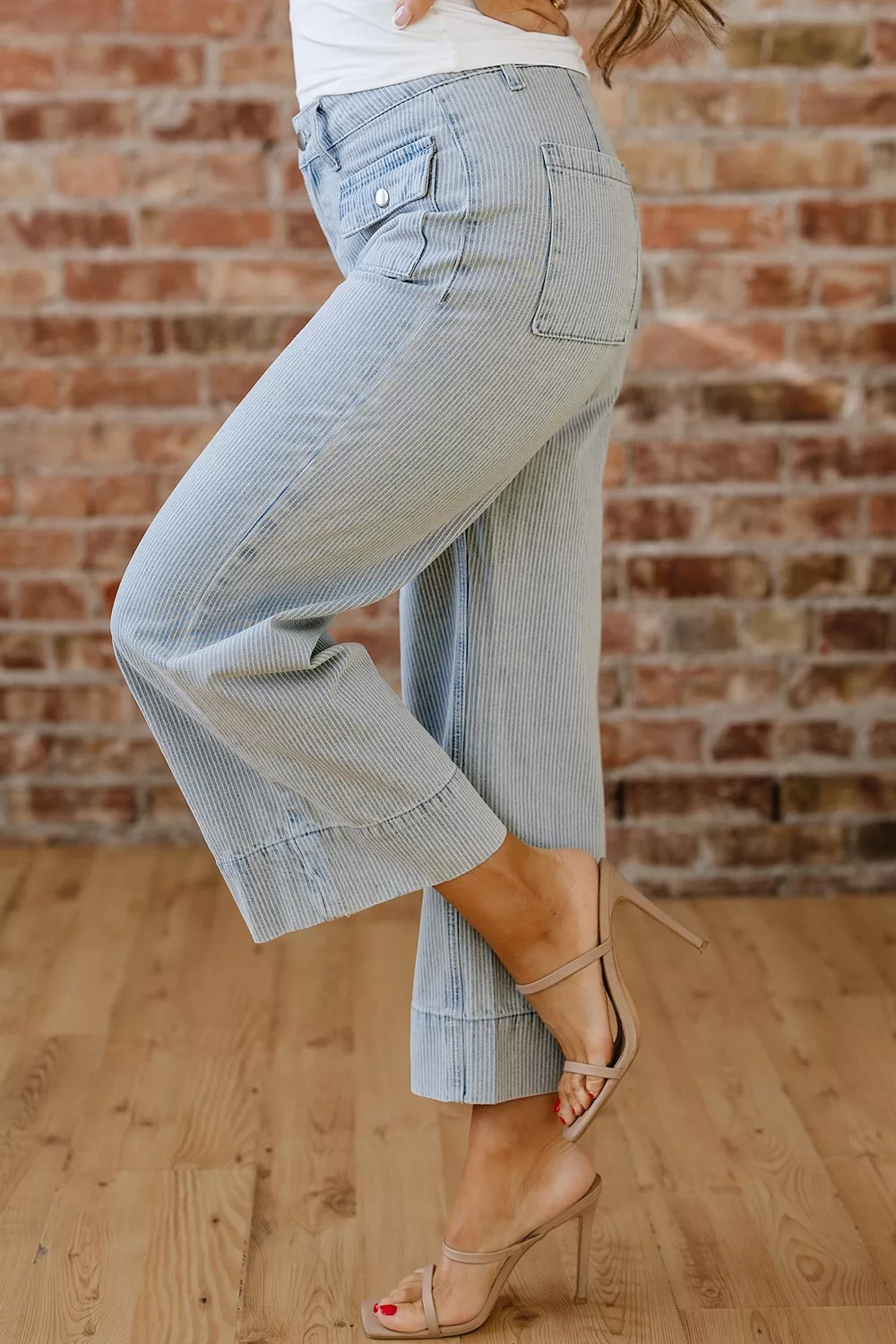 Striped Wide-Leg Cropped Jeans, image 4