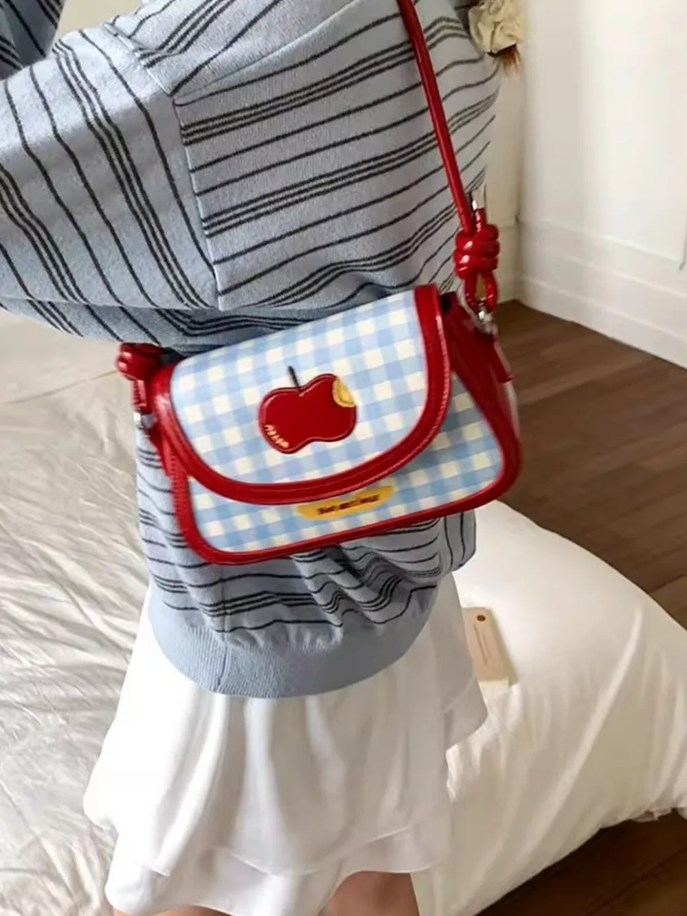 Apple Gingham Pattern Shoulder Bag
