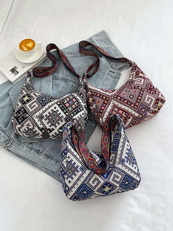 Geometric Adjustable Strap Crossbody Bag, image 2