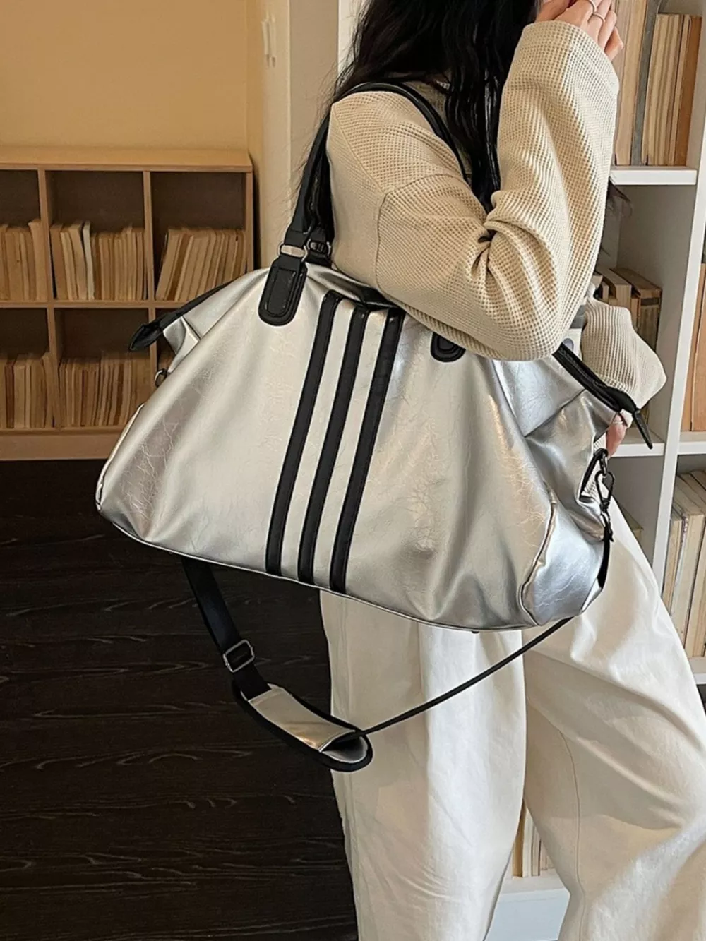 Duffle Bag with Three Stripes, image 4