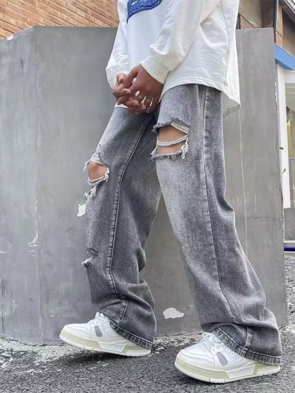 Men's Plus Size Distressed Wide Leg Jeans, image 3