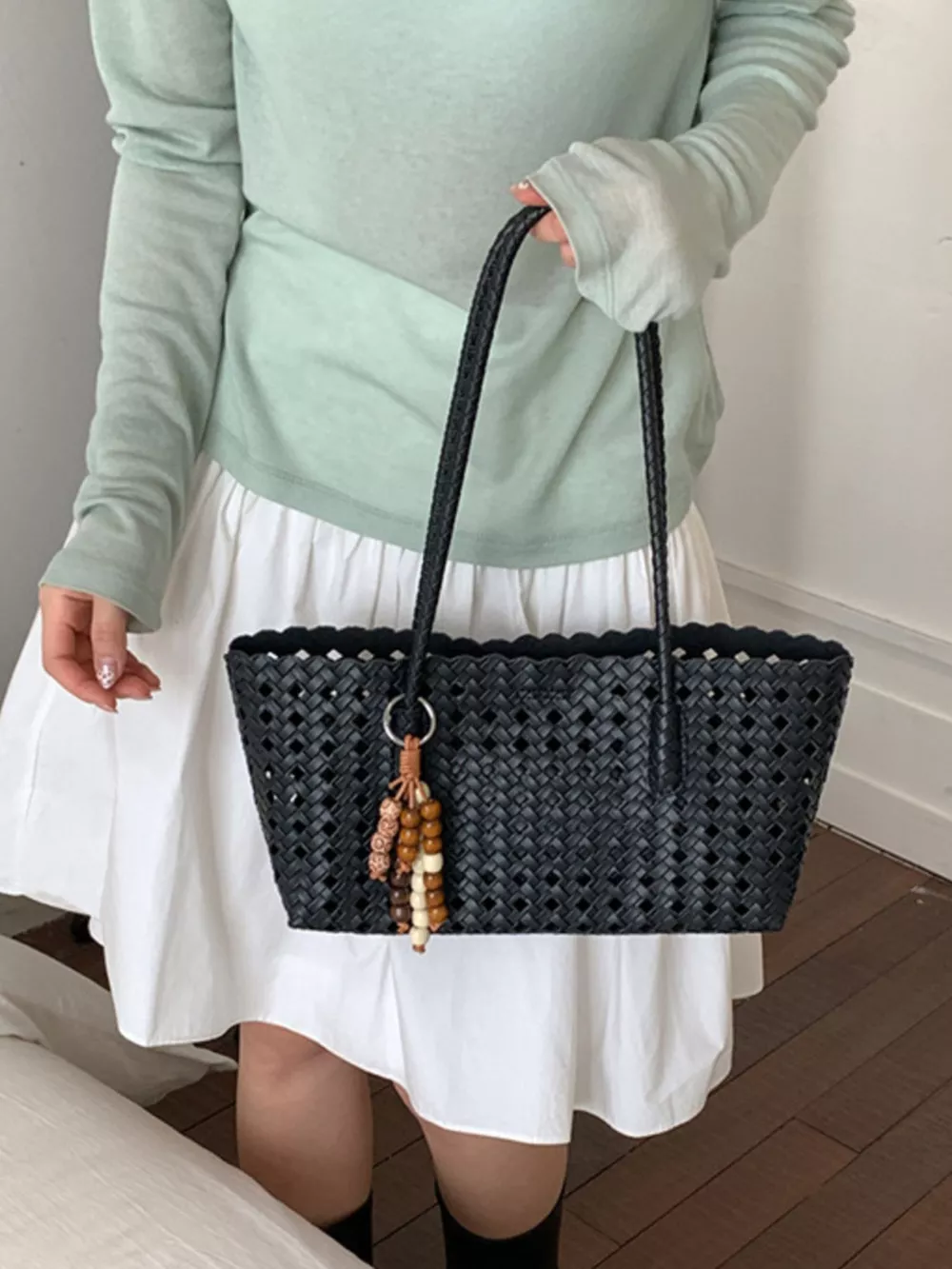 Woven Hollow-Out Shoulder Bag, image 2