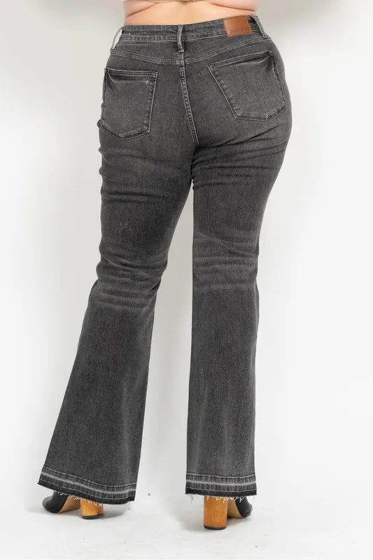 Full Size Mid Rise Tummy Control Washed Gray Release Hem Flare Jeans Plus Size, image 3