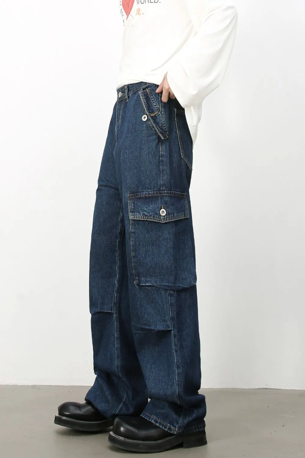 Men's Baggy Jeans with Cargo Pockets, image 4