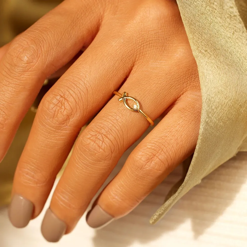 925 Sterling Silver Inlaid Zircon Fish Ring, image 3