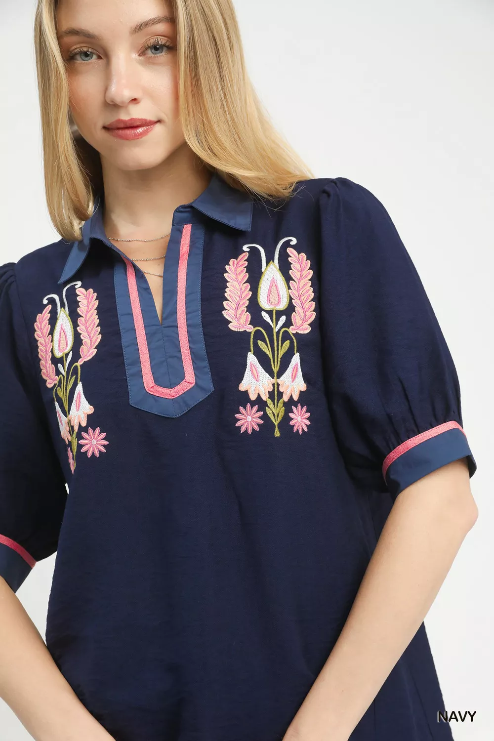 Embroidered Puff Sleeve Contrast Trim Top, image 4