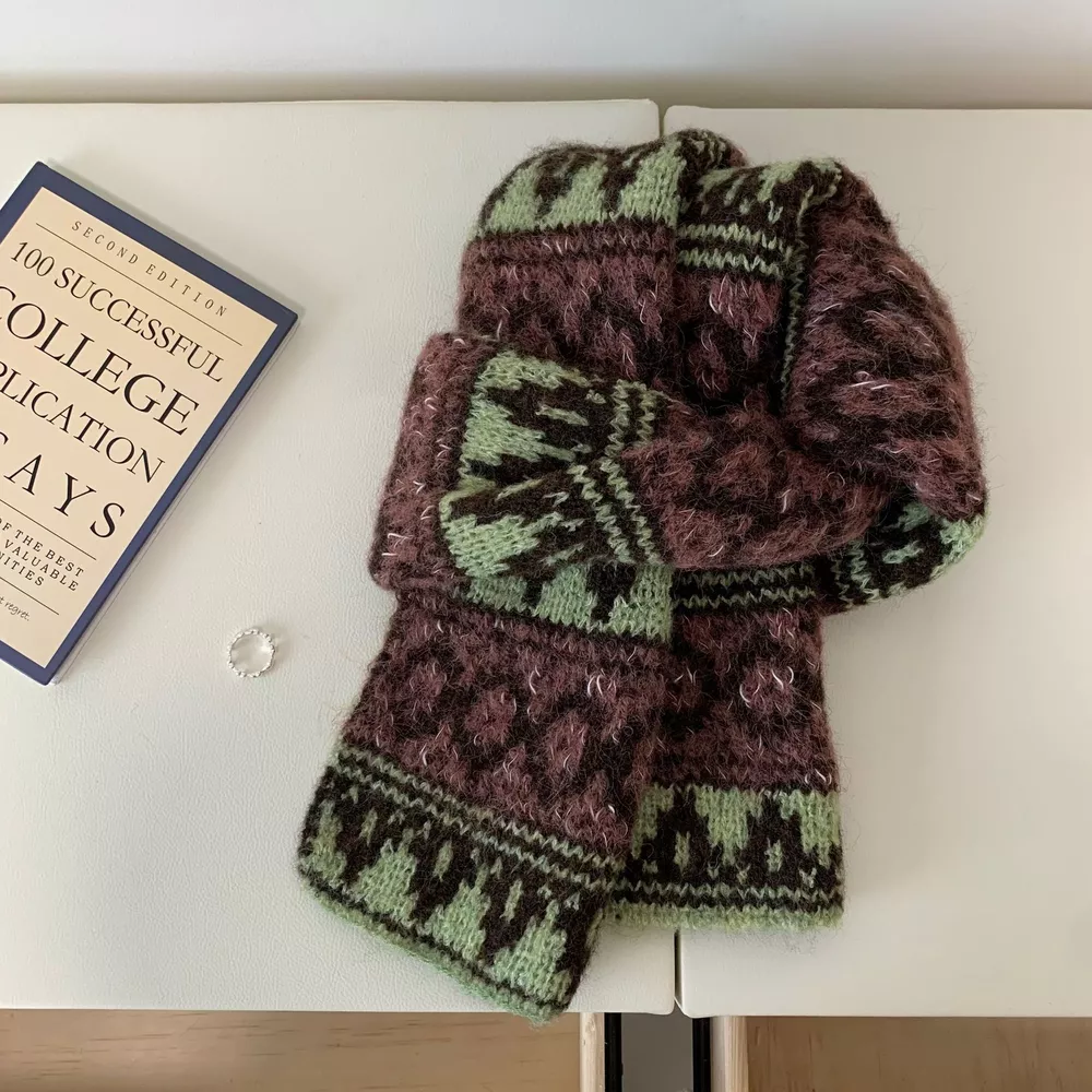 Vintage Knitted Pattern Warm Scarf, image 7