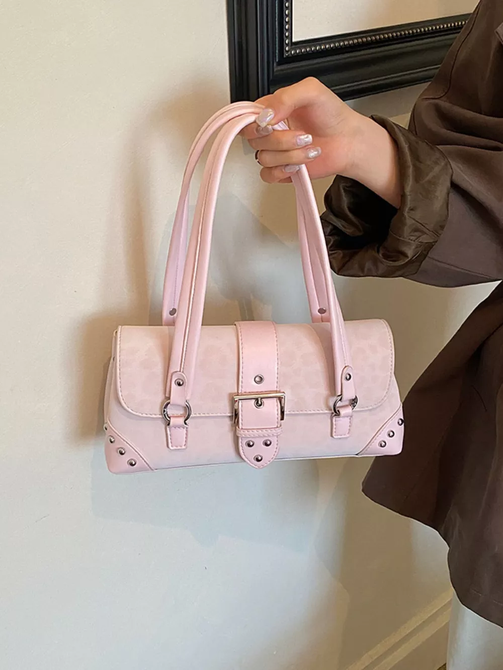 Leopard Buckle Detail Shoulder Bag, image 15